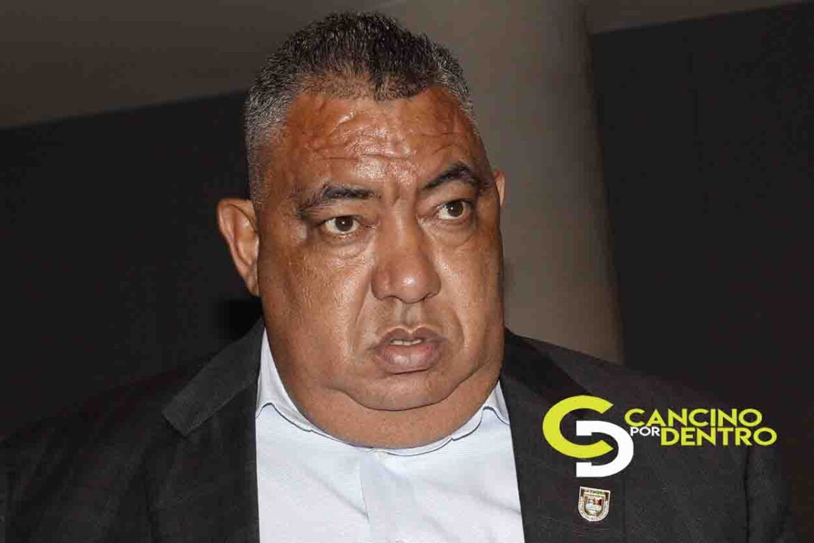 Regidor El Poli: «Manuel Jiménez es un mentiroso. Es un violador de la Ley, ES UN DICTADOR»