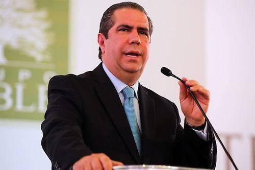Javier García dice “El país está huérfano, la mayoría de funcionarios del PRM están en otra cosa”