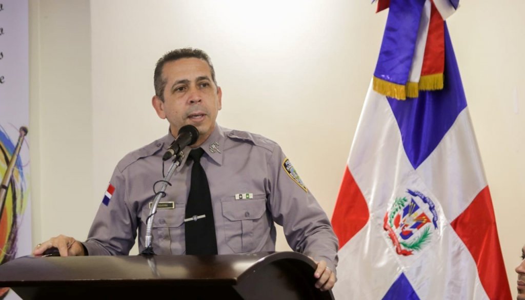 Policía explica por qué se llevaron a madre del niño Roldany con esposas durante allanamiento