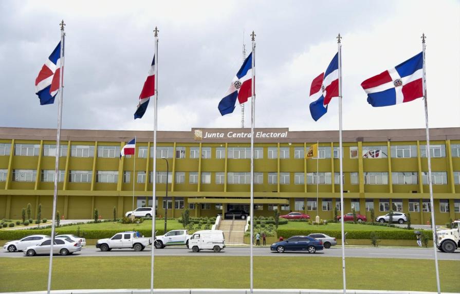 Solo restan nueve municipios por recibir dispositivos de transmisión para elecciones municipales