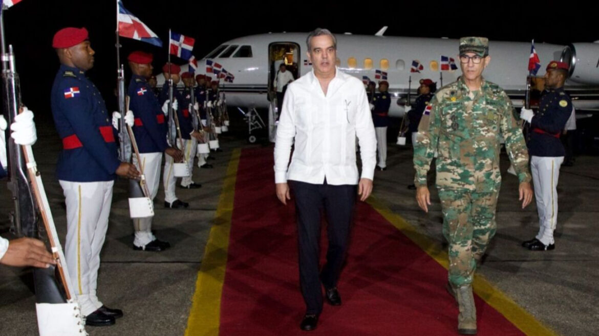 Presidente Luis Abinader regresa al país tras participar en LVII Cumbre de Jefes de Estado y de Gobierno del SICA