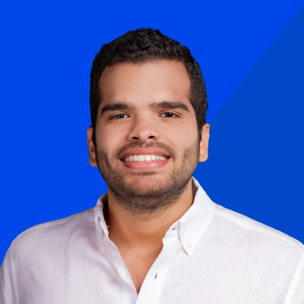 Aboga por iniciativas para innovación y modernización del sistema legislativo