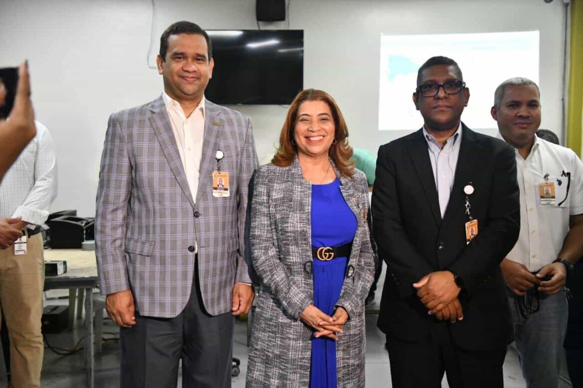 JCE inicia proceso de clonación de dispositivos para primarias del PRM
