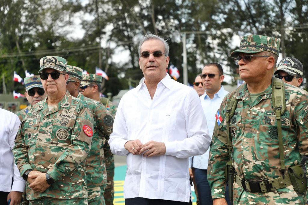Presidente Abinader ordena el cierre total de las fronteras ante crisis con Haití