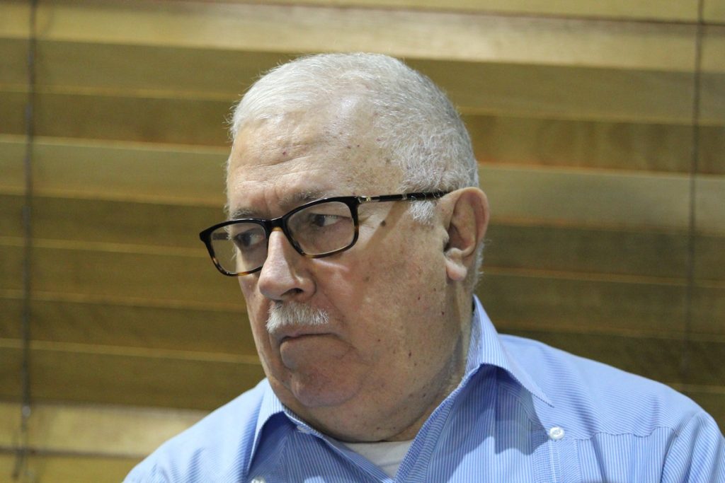 Fallece veterano periodista Álvaro Arvelo hijo