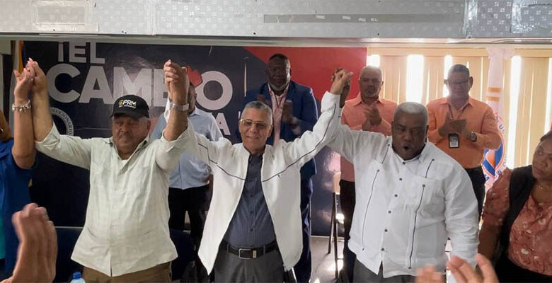 José Sánchez y su equipo pasan a apoyar candidatura de Manuel Jiménez