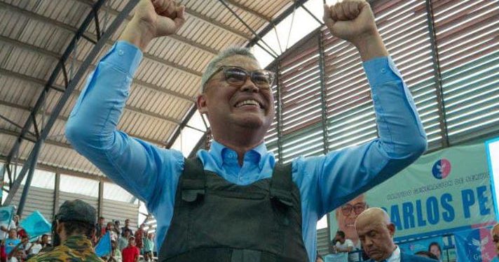 Carlos Peña es proclamado como candidato a la presidencia por el Partido Generación de Servidores