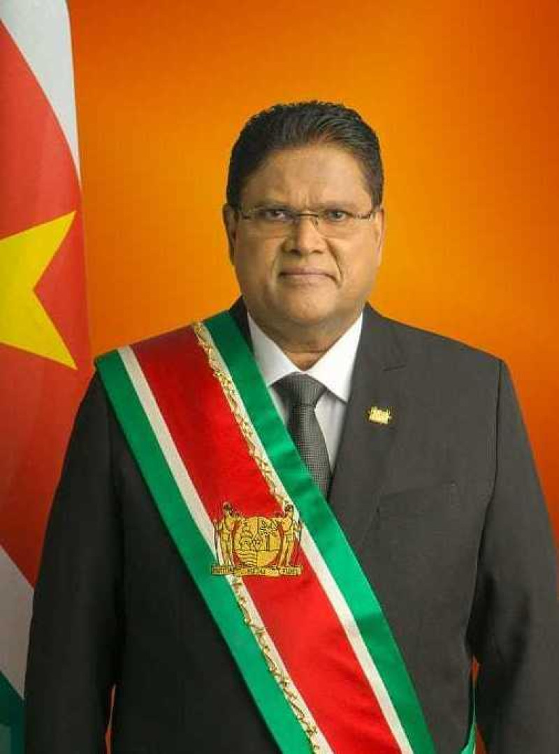 Abinader recibirá en el Palacio Nacional visita oficial de su homólogo de Surinam
