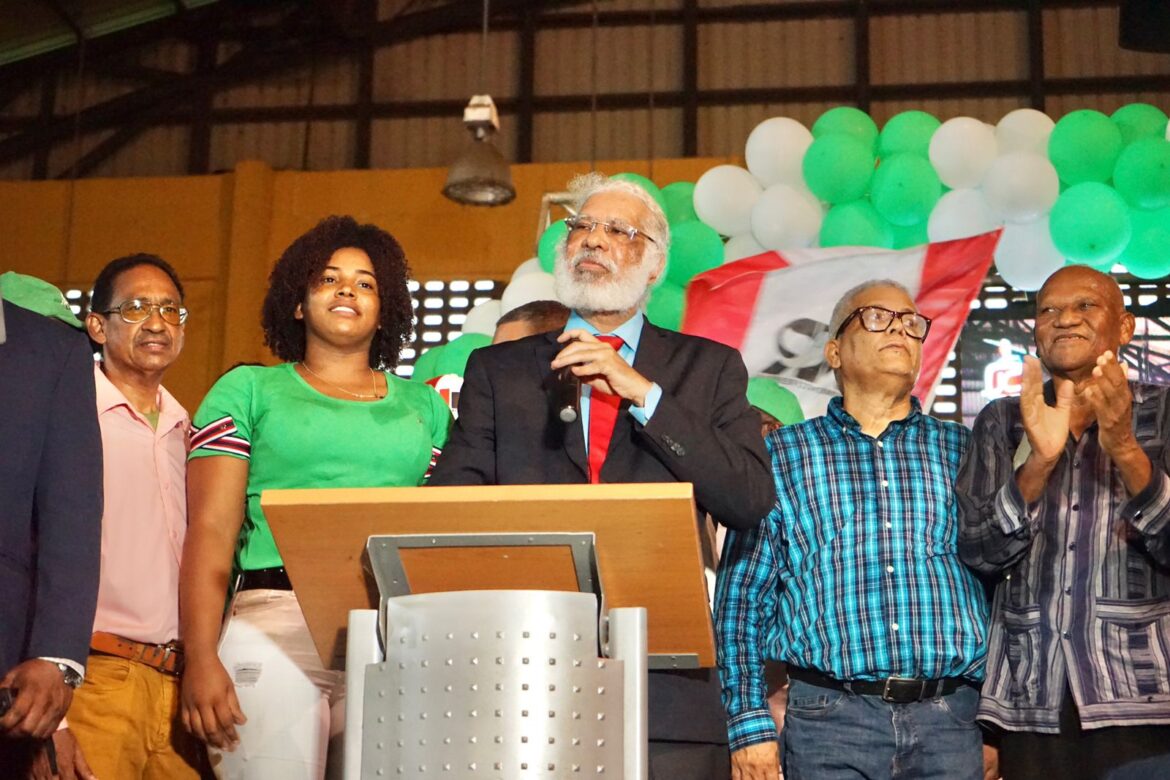 FP presenta formalmente a Juan Hubieres como candidato a senador por Monte Plata