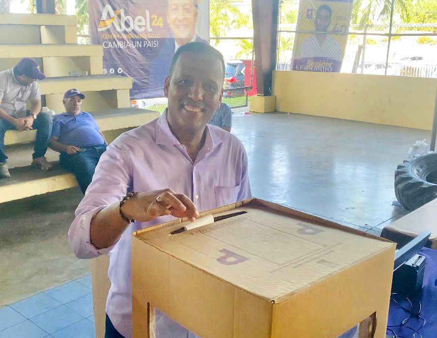 Regidor Leo Aquino fue el más votado en elección PLD en SDN