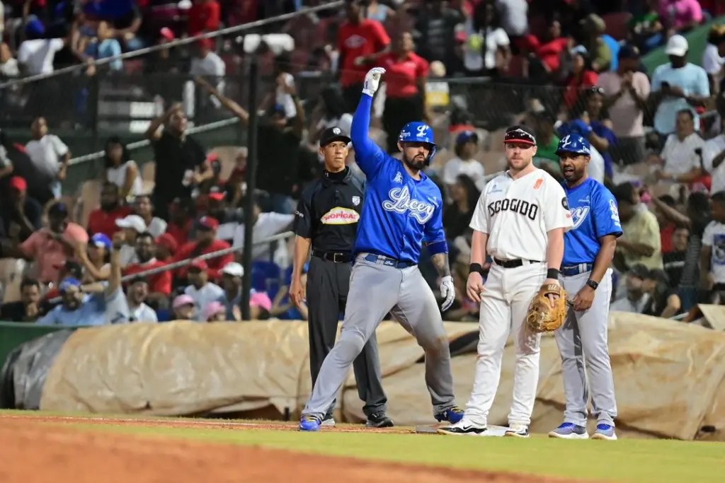 Tigres vencen a los Gigantes y le cortan racha de victorias