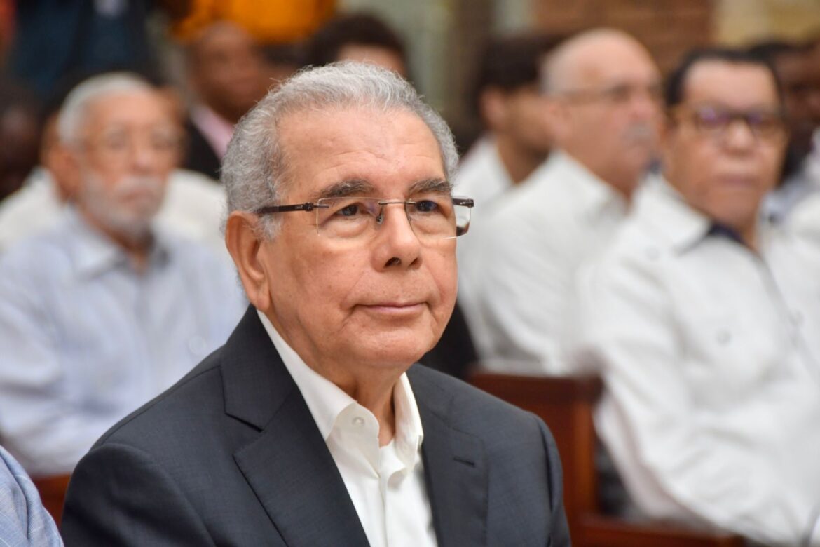 Danilo Medina dice en 50 años el PLD es el que más ha contribuido al desarrollo de RD