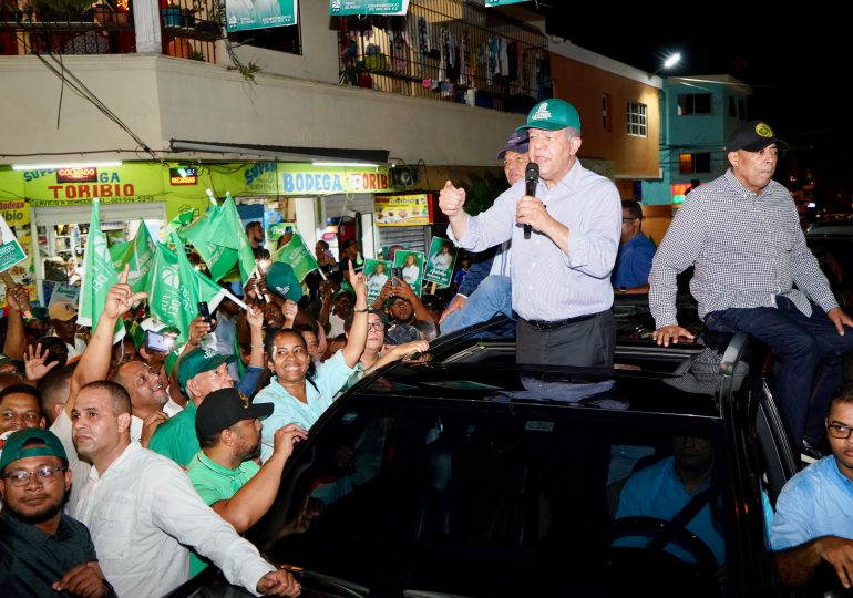"El pueblo dominicano ha reconocido que estamos viviendo un retroceso", asegura Leonel Fernández