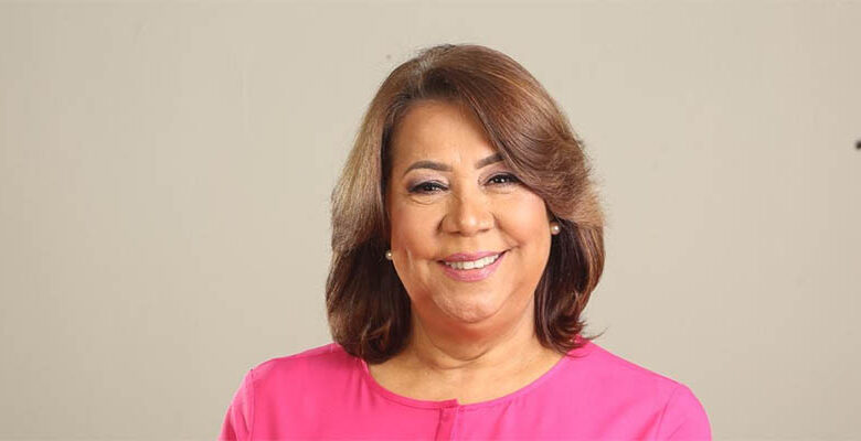 PLD inscribe a Luis Alberto como candidato alcalde y Jacinta Estévez, vice alcaldesa