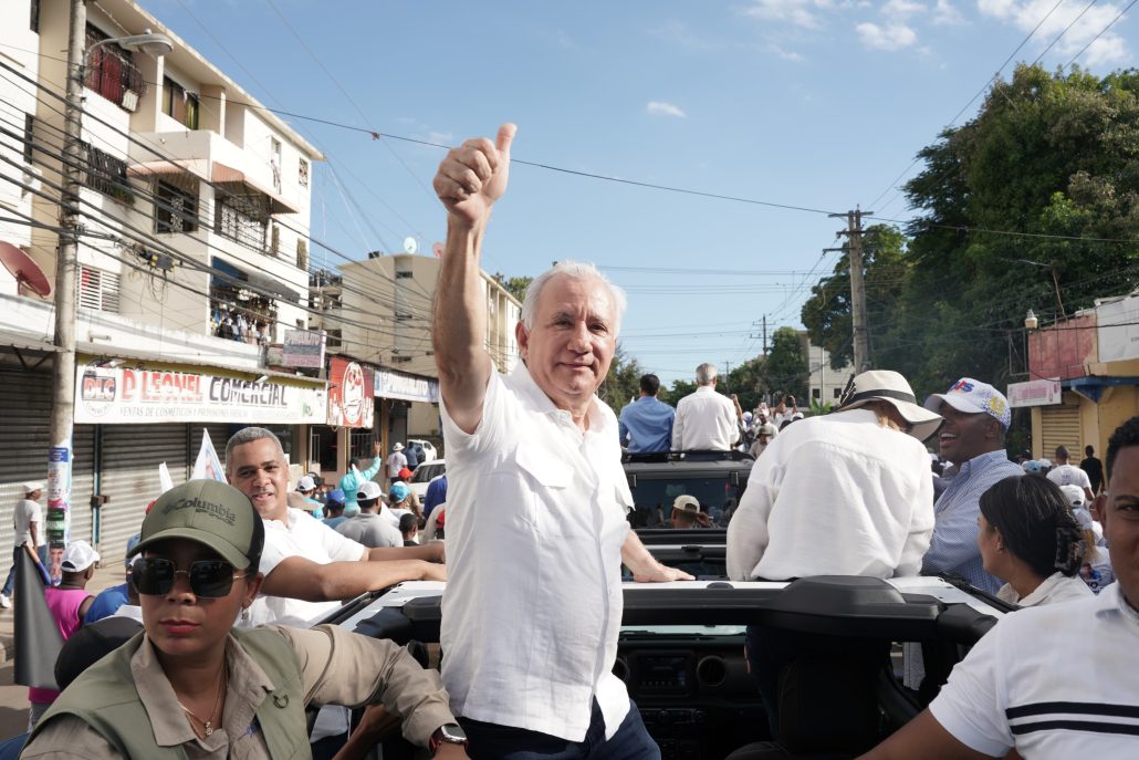 Antonio Taveras, como senador, sacó más votos que Abel Martínez a nivel presidencial