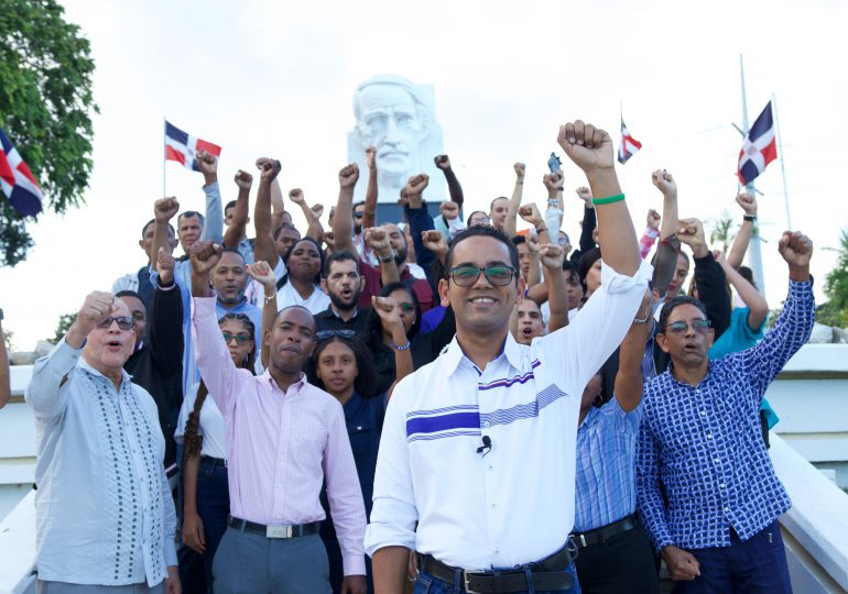 Jhonatan Liriano busca “representar dignamente Santo Domingo Este en la Cámara de Diputados”