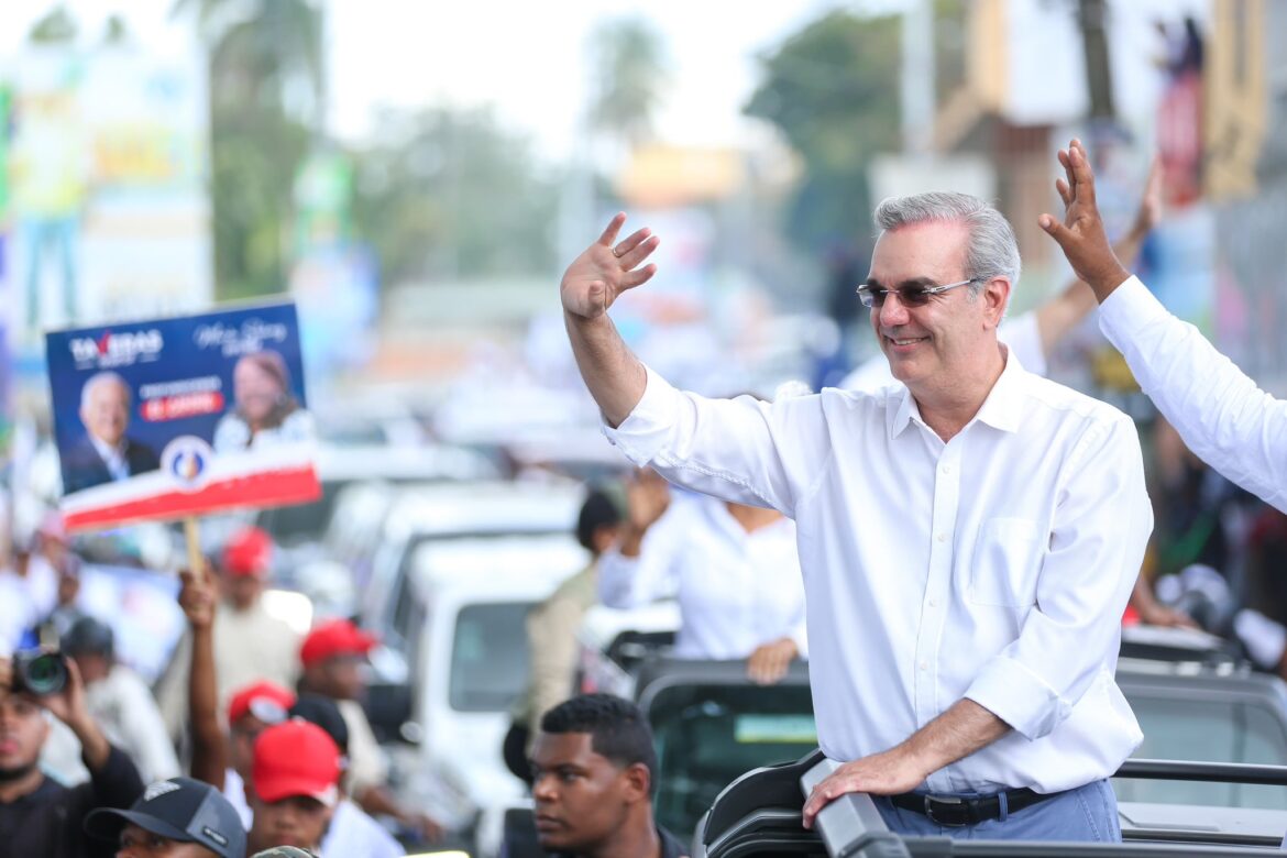 Abinader ganaría presidencia en primera vuelta con un 60.3%, según encuesta CEC