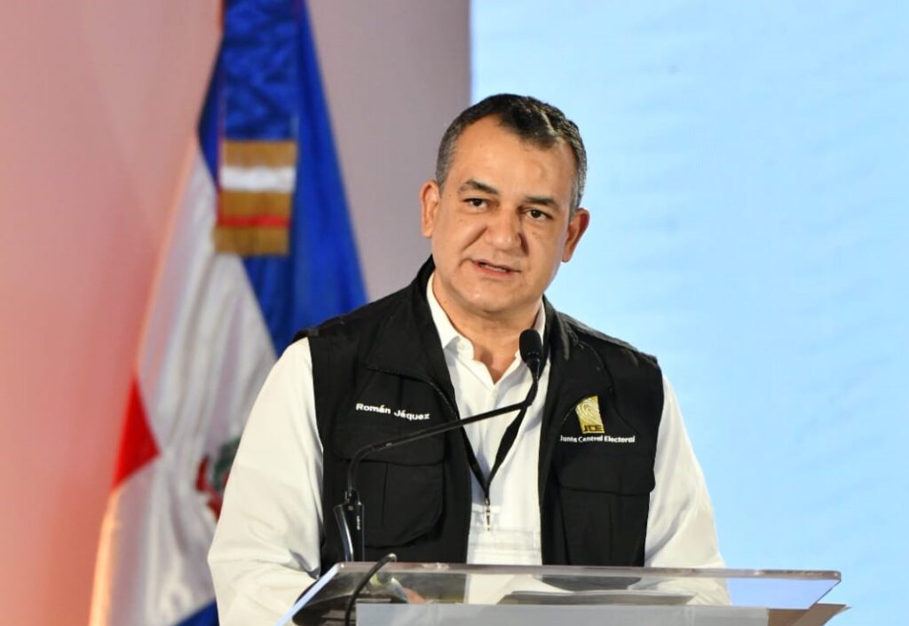 JCE prohíbe entrega de bonos hasta elecciones