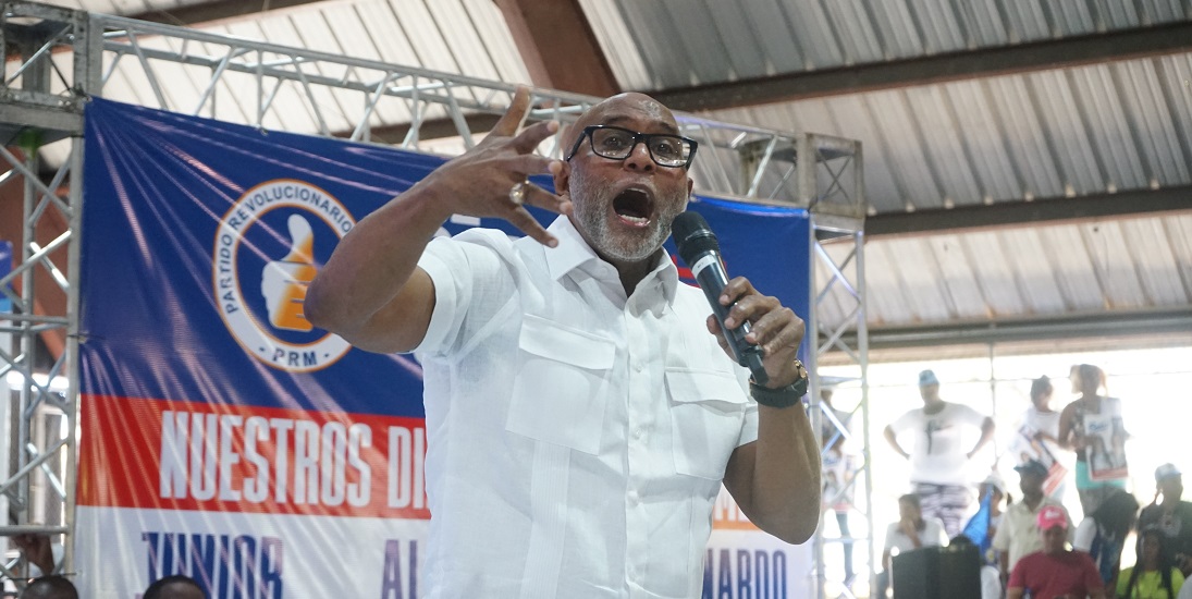 Ángel De La Cruz afirma oposición no tiene nada que buscar en elecciones de mayo