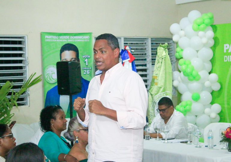 Partido Verde proclama a Bolívar "El Boli" Valera como su candidato a diputado
