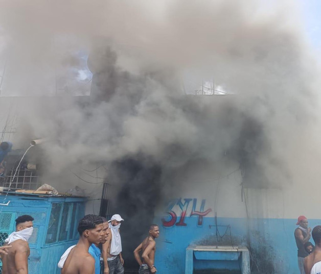 Fallecen cinco miembros de una familia en un incendio en su vivienda, en el municipio de Mao