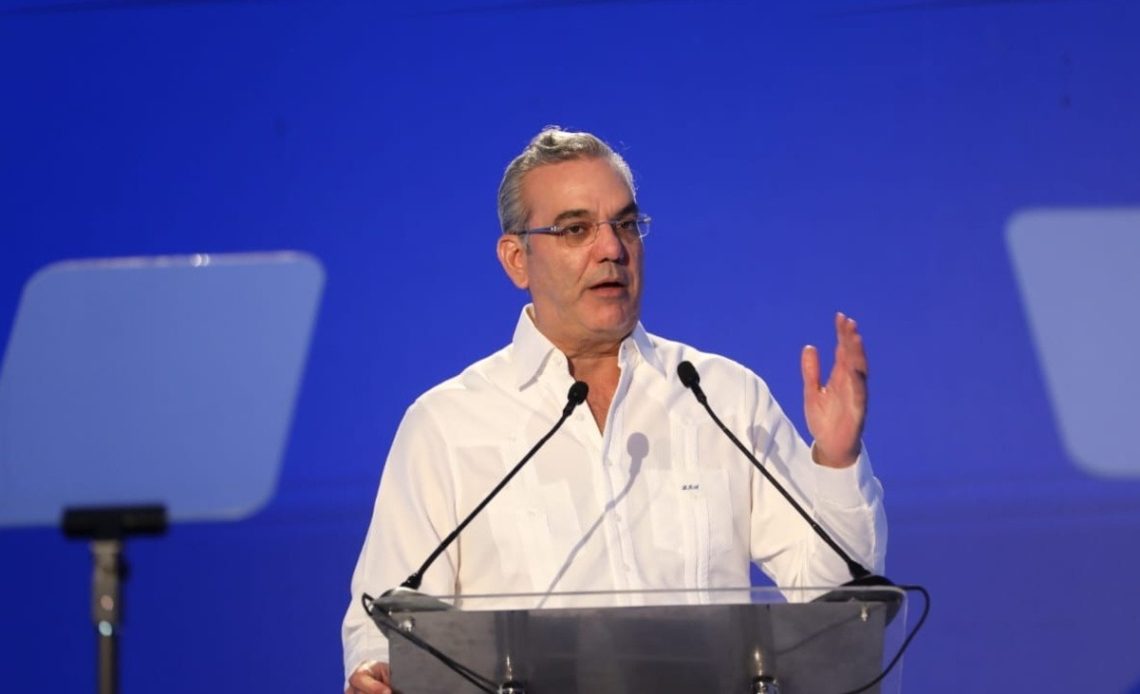 Abinader afirma que Ariel Henry no es bienvenido en el país por motivos de seguridad