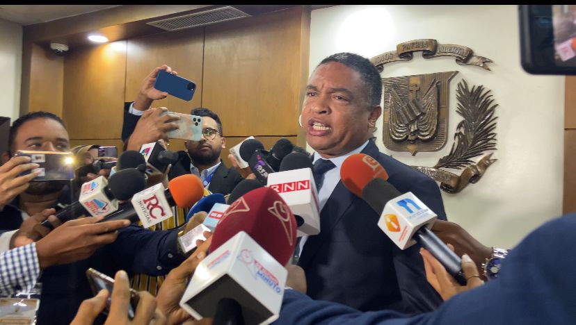 Designan a Yván Lorenzo como representante de candidatura de Abel Martínez