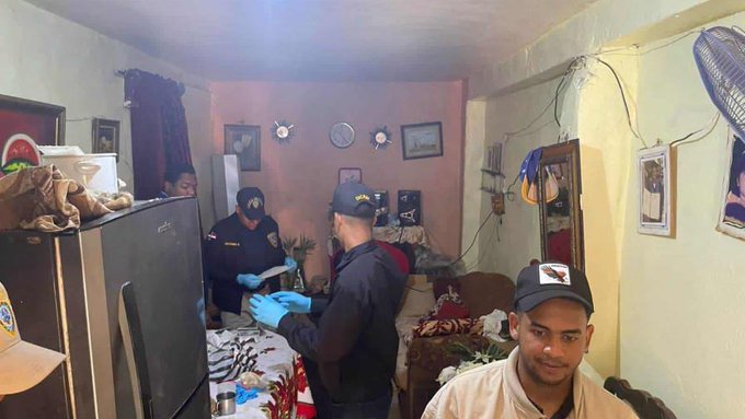 Encuentran muerta con signos de violencia bisabuela de niña de 9 años baleada en la Máximo Gómez