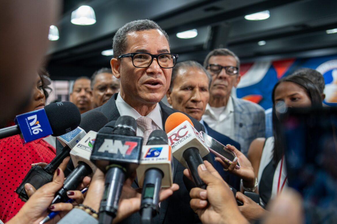 Perremeístas acusan a Danilo Medina de fomentar la abstención con llamado a destruir carpas