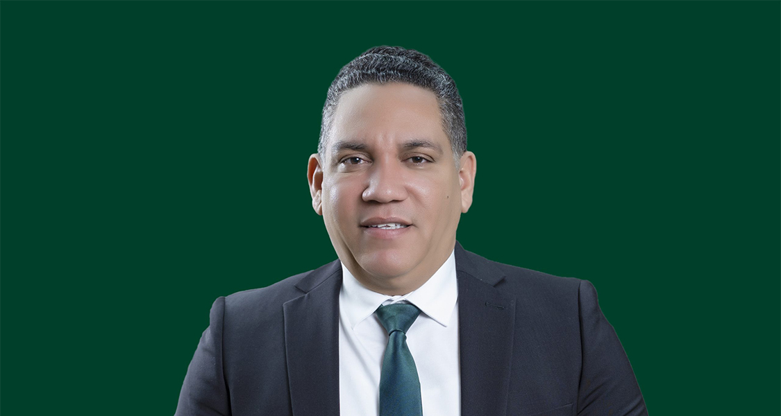 Ex candidato a senador de la Fuerza del Pueblo en Montecristi rechaza imposición de candidaturas y renuncia al partido