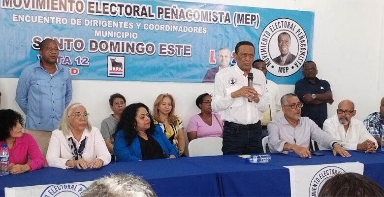 Movimiento Peñagomista realiza masivo encuentro apoyo Luis Abinader