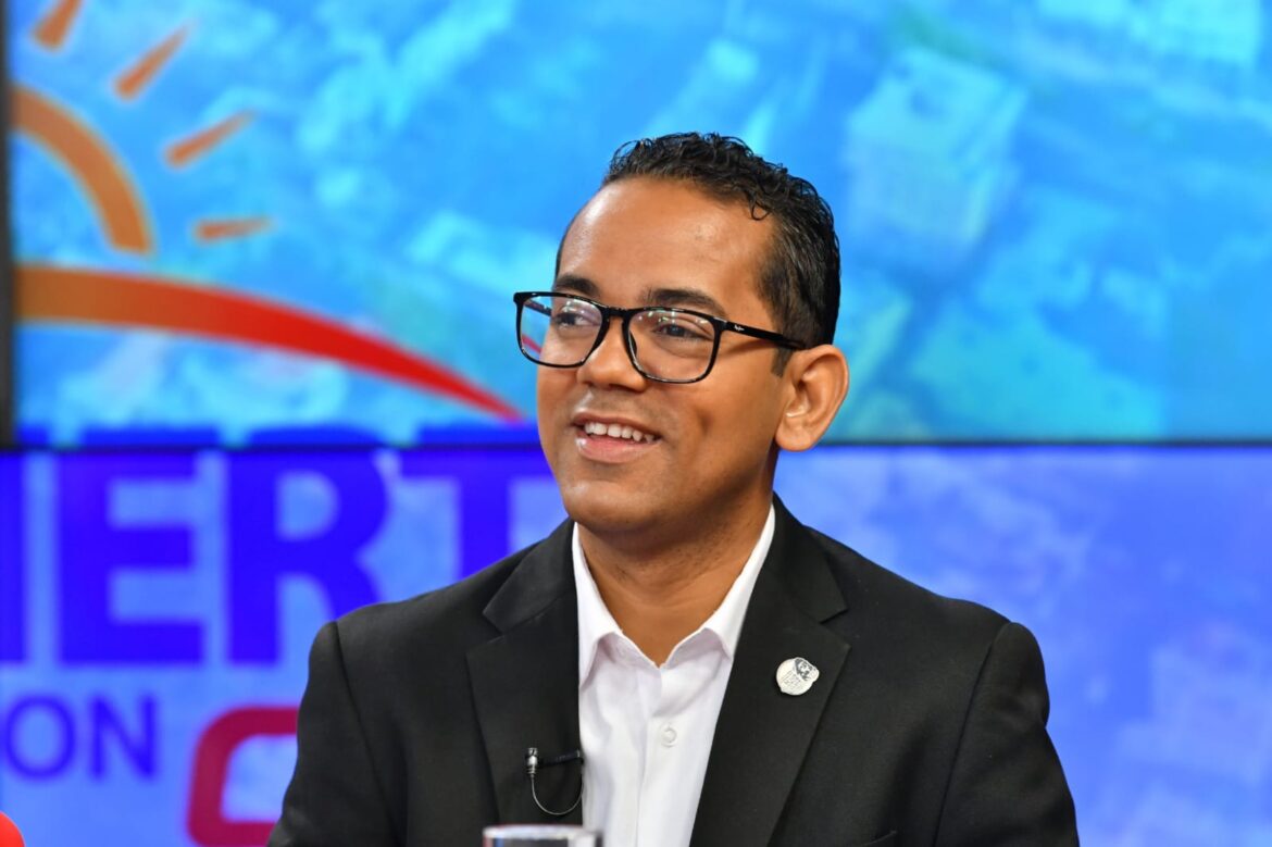 Jhonatan Liriano: Faride Raful «está dando en la diana»