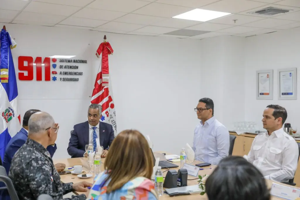 911 pone en funcionamiento Sistema de Videovigilancia Pública en Monte Cristi y otras provincias