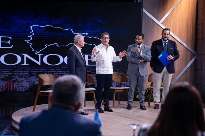 Iván Ruiz dice apertura de RTVD a programas de partidos busca fortalecer la democracia