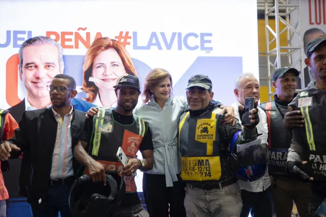 Raquel Peña: Los motoconchistas estaban olvidados, hoy tienen seguro de salud y apoyo del Gobierno