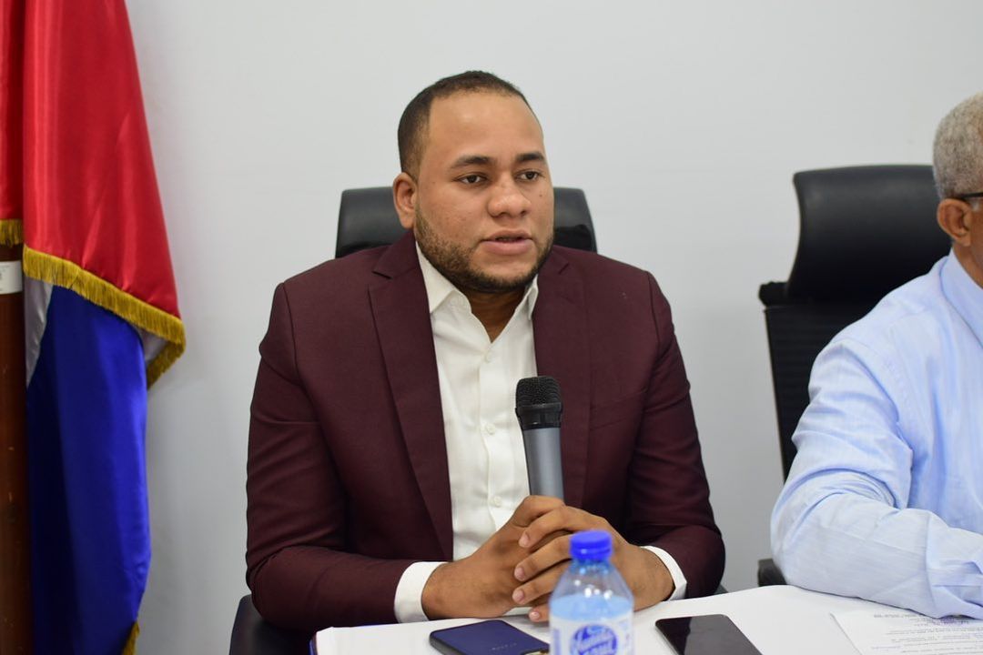 Regidor Michael Matos propone nombrar “Avenida Dr. José Francisco Peña Gómez” a la Prolongación 27 de Febrero.