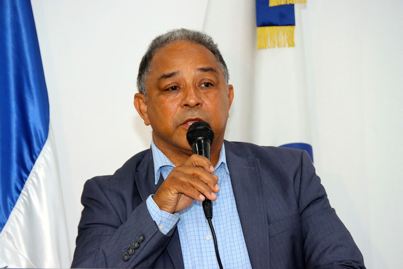 Aurelio Henríquez lanza su candidatura a la presidencia del CDP