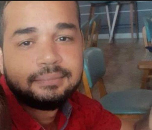 Esposa de empleado de Medio Ambiente desaparecido clama por ayuda