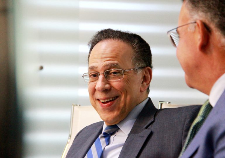 Celso Marranzini pide al gobierno construir un hospital en la frontera para las parturientas haitianas