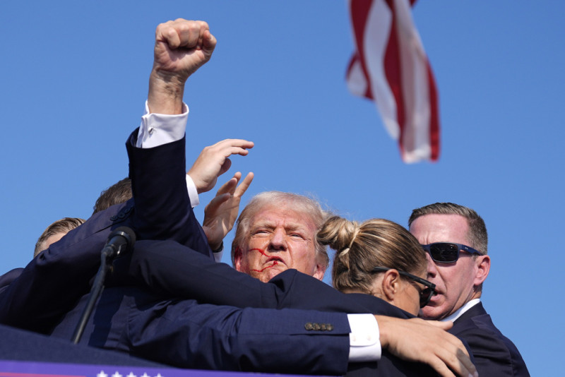 Tiroteo en mitin de Donald Trump; expresidente dice está bien