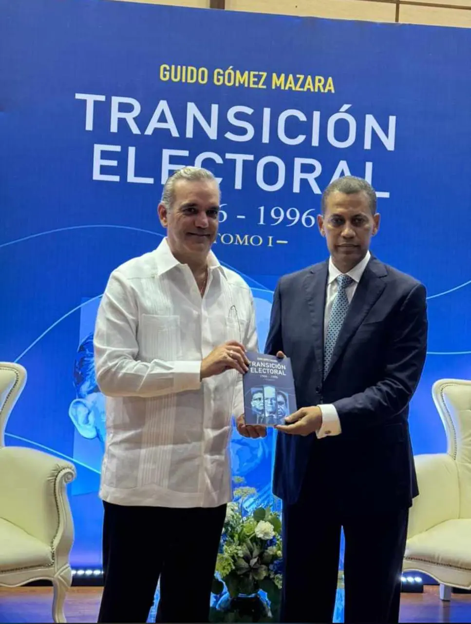 Guido Gómez publica tercer libro sobre política