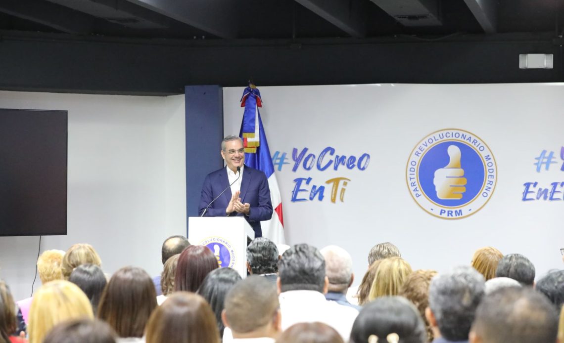 PRM apoya de manera unánime y hace suyo proyecto de reforma constitucional impulsado por Abinader