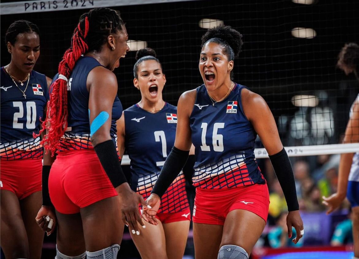 Reinas del Caribe debutan con una aplastante victoria 3-0 ante Costa Rica en los JCC