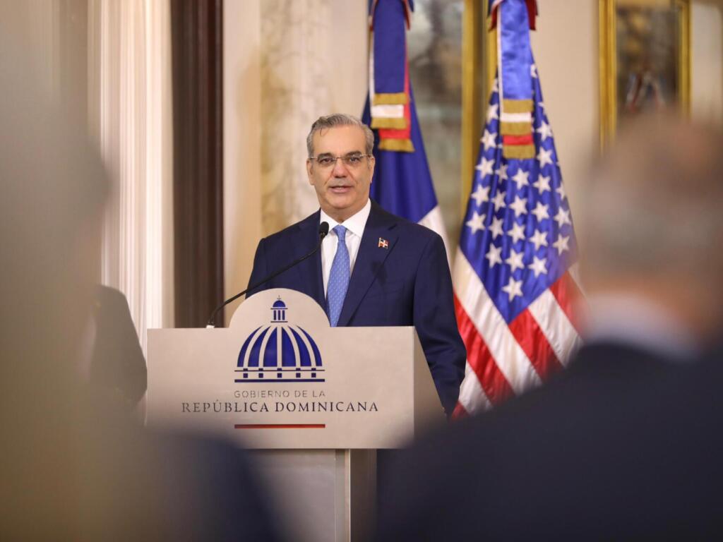 Abinader probará el monorriel de Santiago este domingo