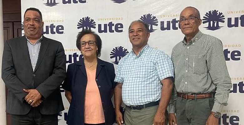 CDP-SNTP amplían con UTE facilidades para estudiar periodismo.