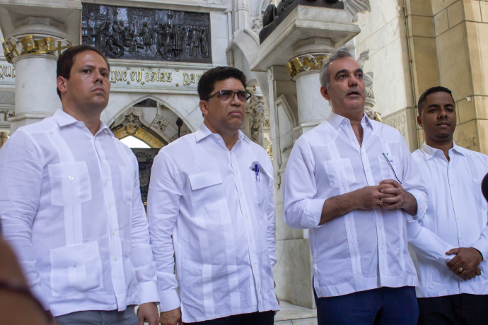 Abinader elogia gestión del alcalde Dío Astacio en limpieza de SDE