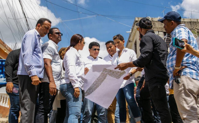 Fellito Suberví supervisa obras en Santo Domingo Norte que dice beneficiarán a más de 47,000 habitantes