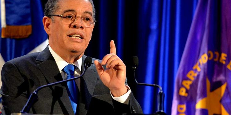 Amarante Baret cataloga de «monstruosidad jurídica» circular del MAP sobre reporte de facturas