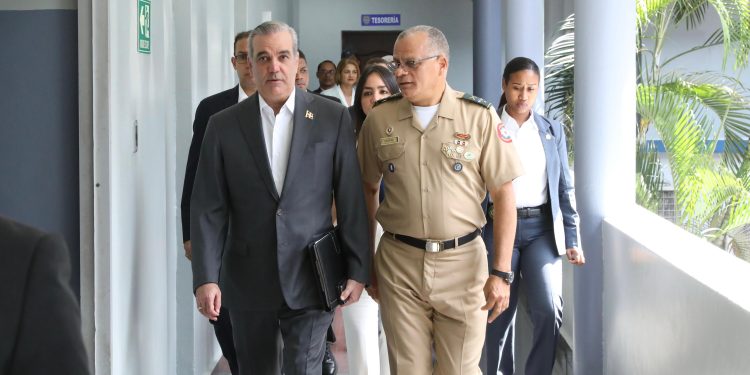 Presidente Abinader encabeza reunión de seguimiento al Plan de Seguridad Ciudadana