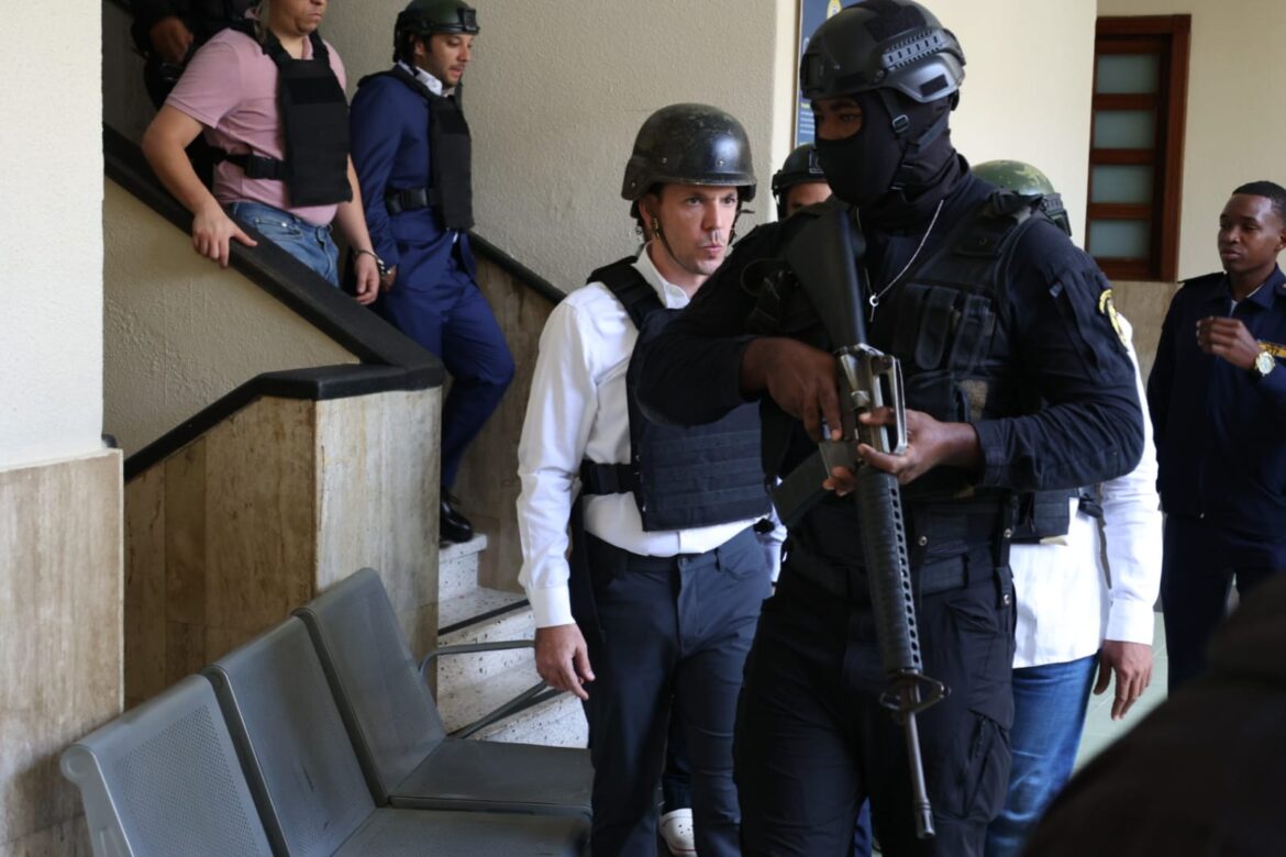 Jueza se reserva fallo para este jueves sobre medida de coerción a imputados caso Camaleón